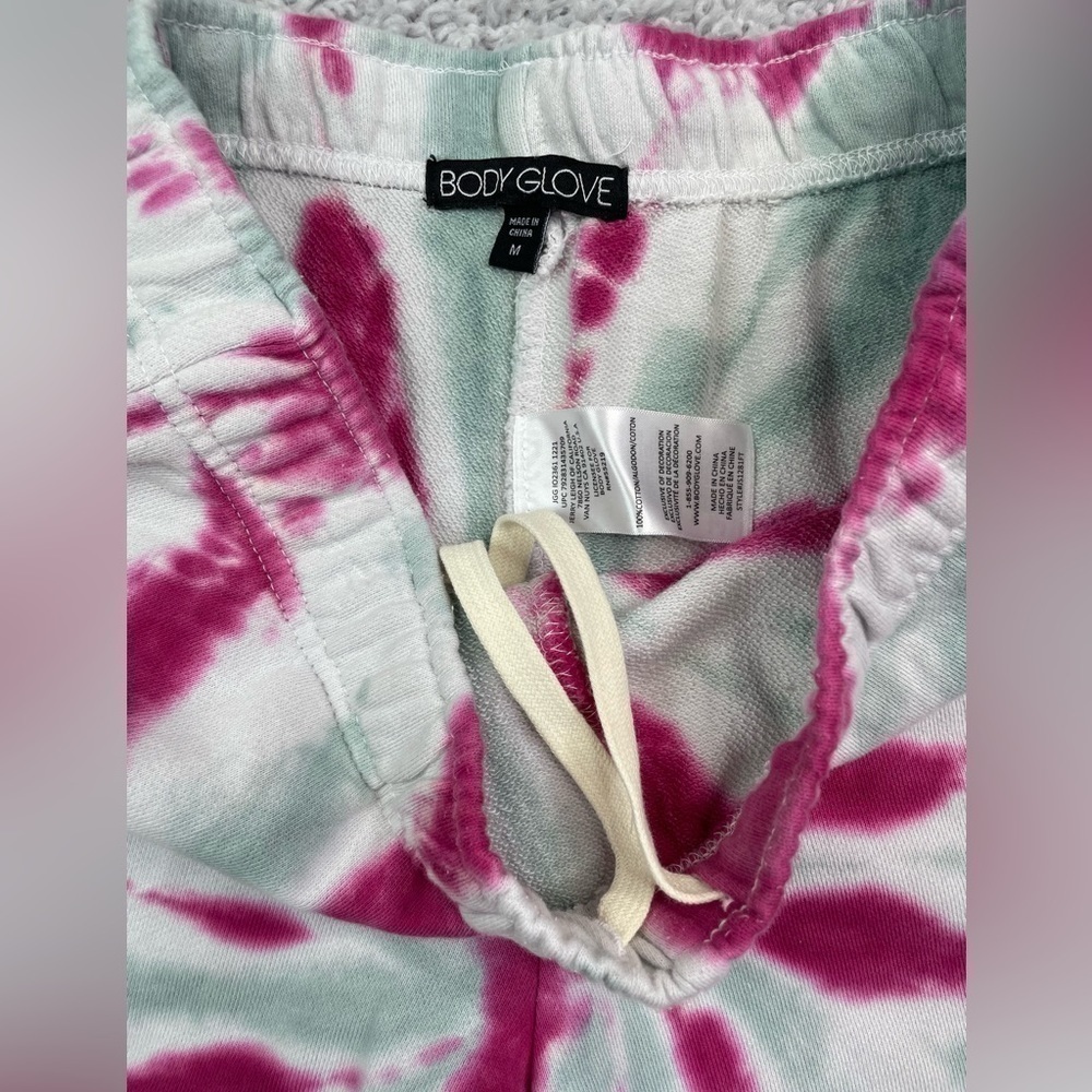 BODY GLOVE Shorts Womens Medium Loungewear Tie Dye Pockets Gym Travel Fitness - Picture 3 of 4